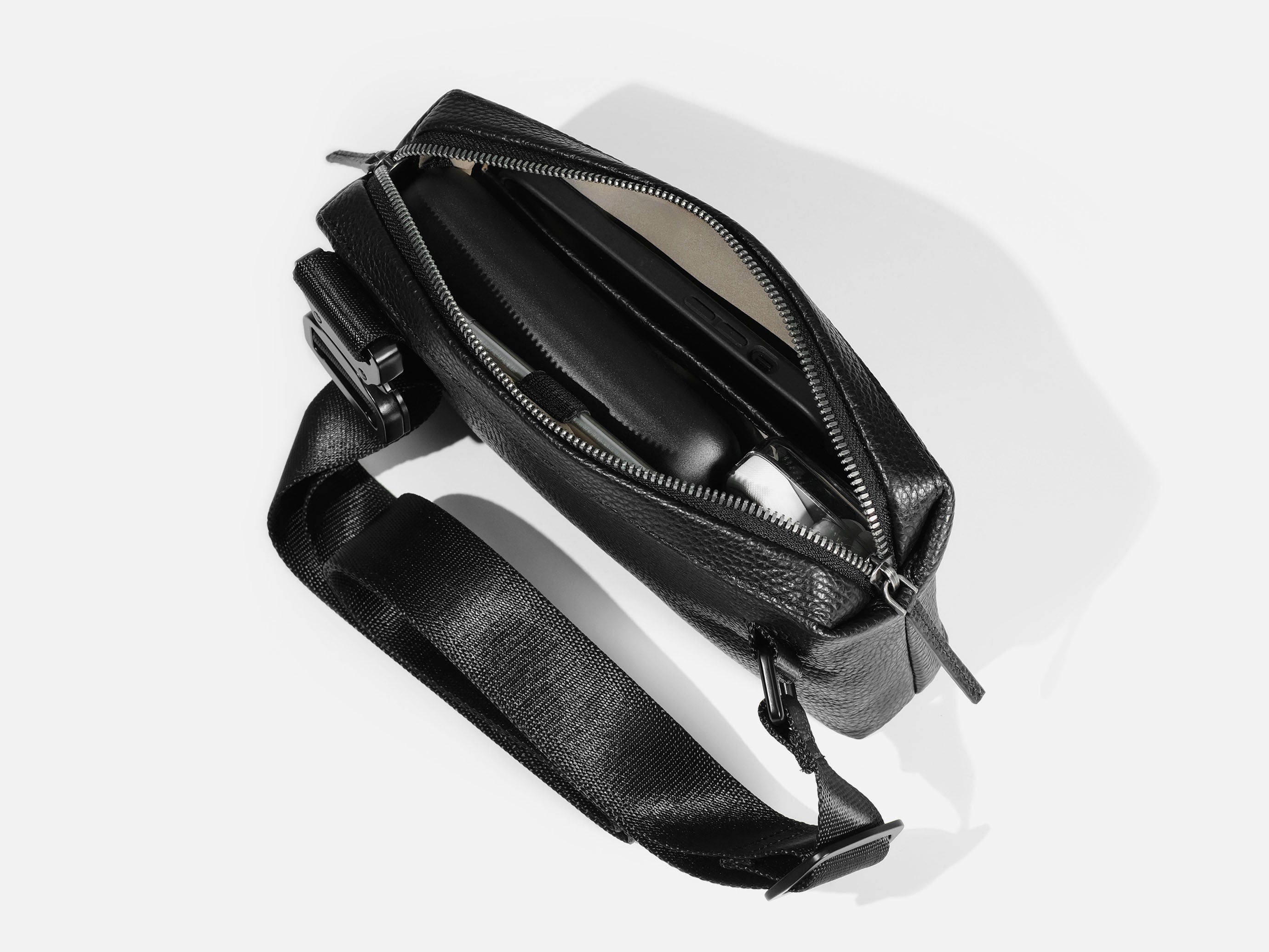 157 Essential Sling Tasche